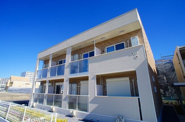 グレイスIの物件外観写真